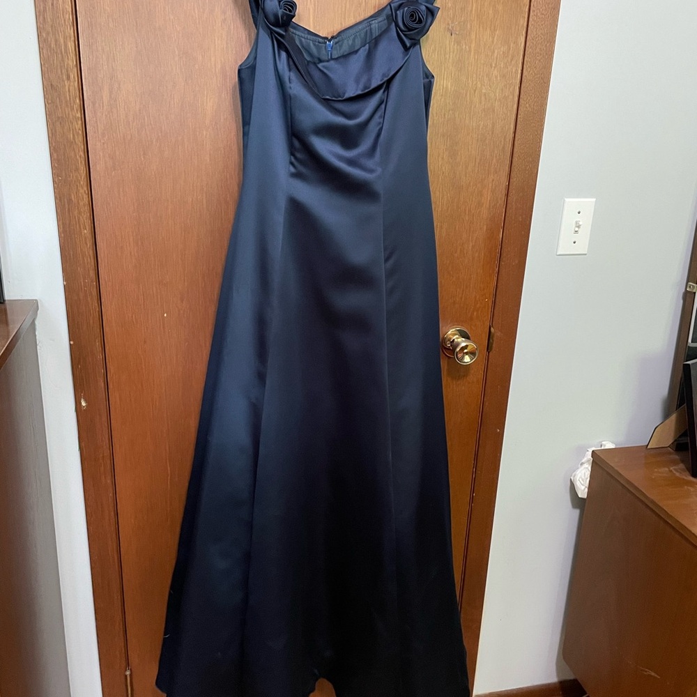 ALFRED SUNG Blue Cowl Neck Sleeveless Gown
